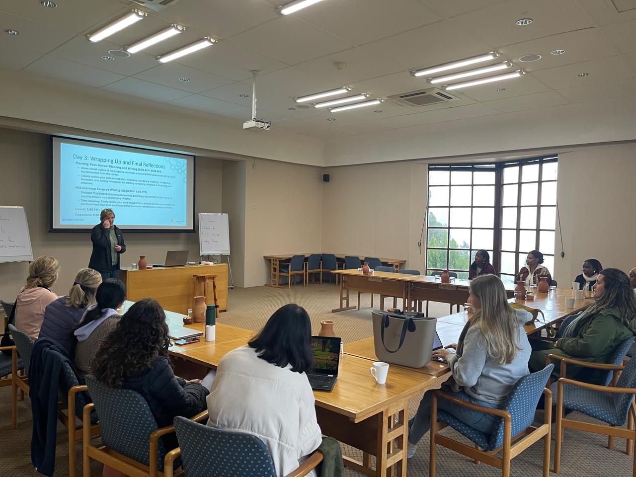 Pre-writing session on Day 3 facilitated by Professor Kirsty Donald